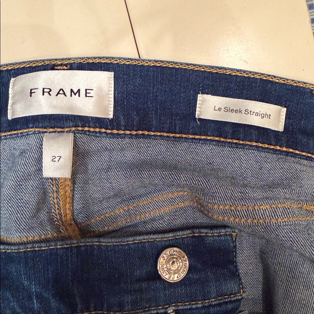 FRAME Le Sleek Straight Jeans - Picture 9 of 9